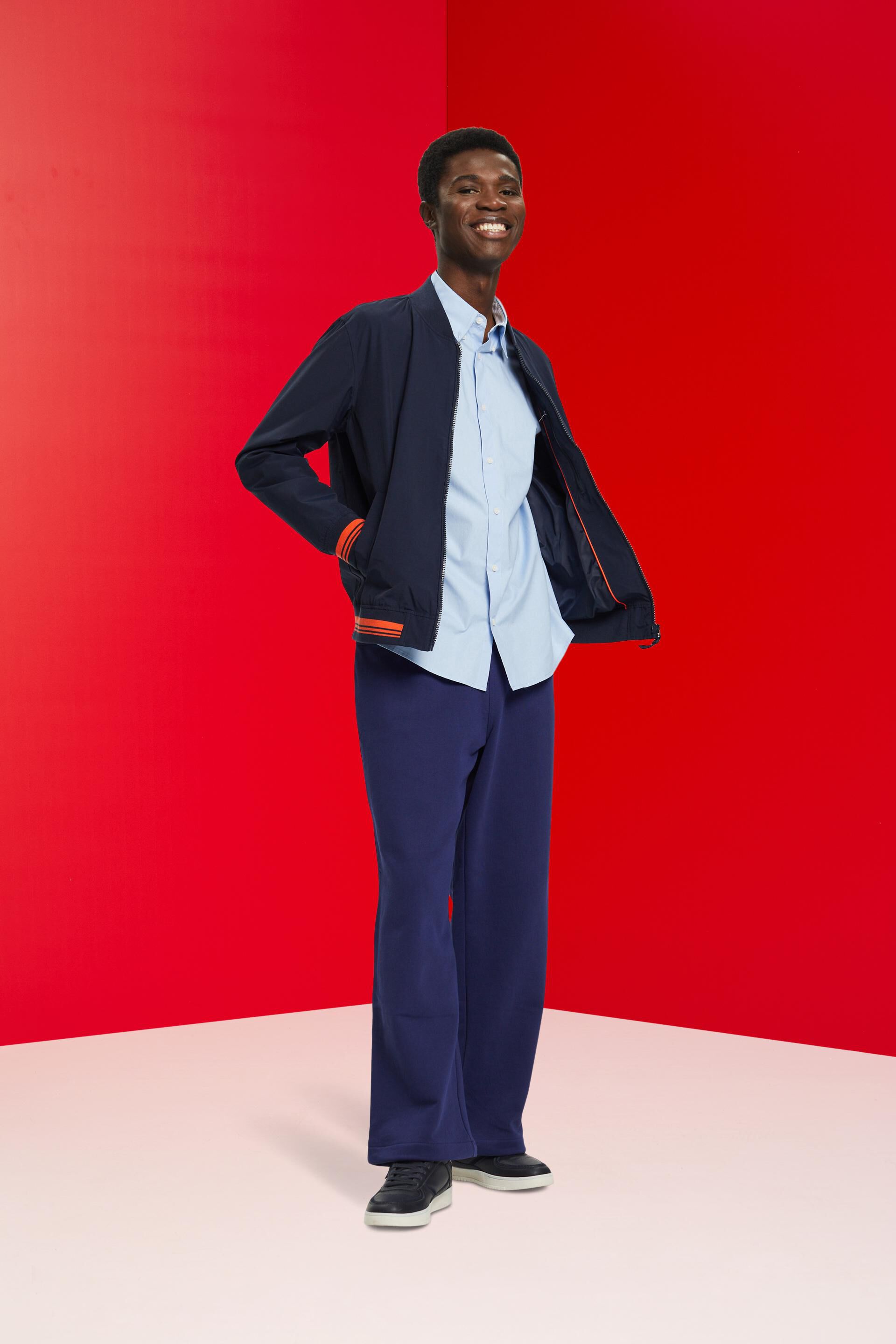 Chemise à col boutonné