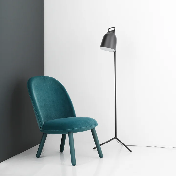 Normann Copenhagen - Stage LED-Stehleuchte, schwarz