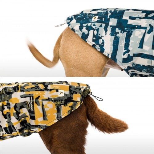 Capa de chuva Gobak Amazonia para cães com forro de lã mostarda.