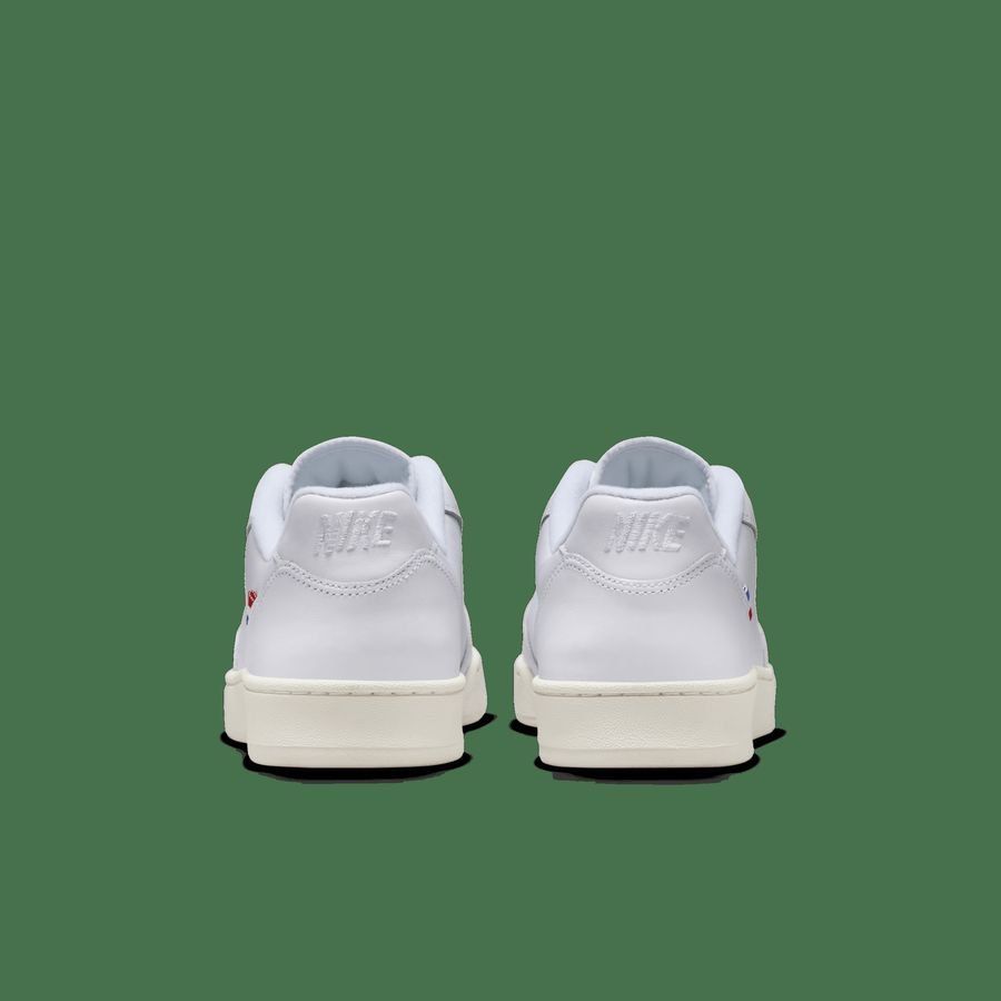 Nike Grandstand II Pinnacle