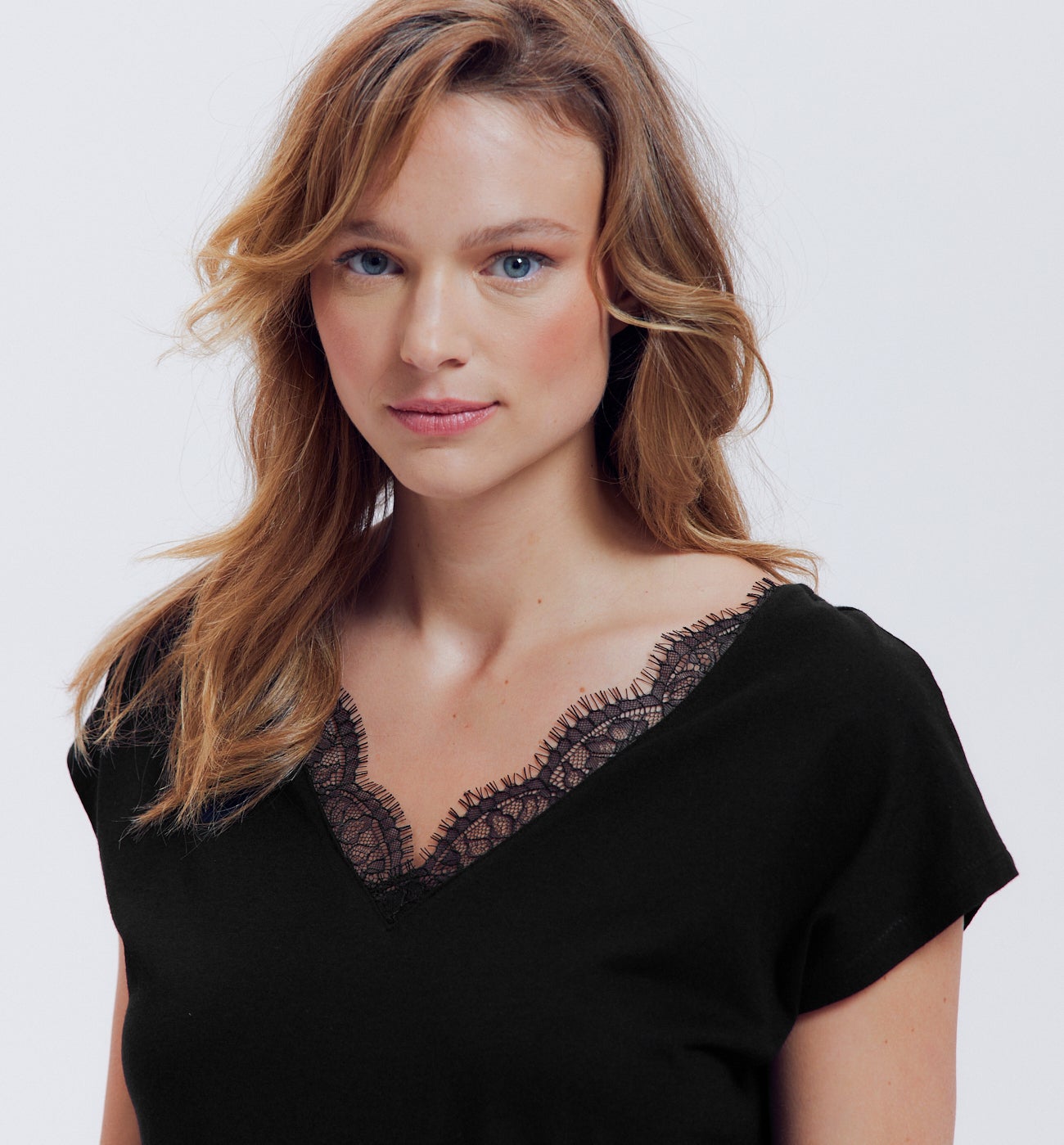 T-shirt détail dentelle Femme - Noir