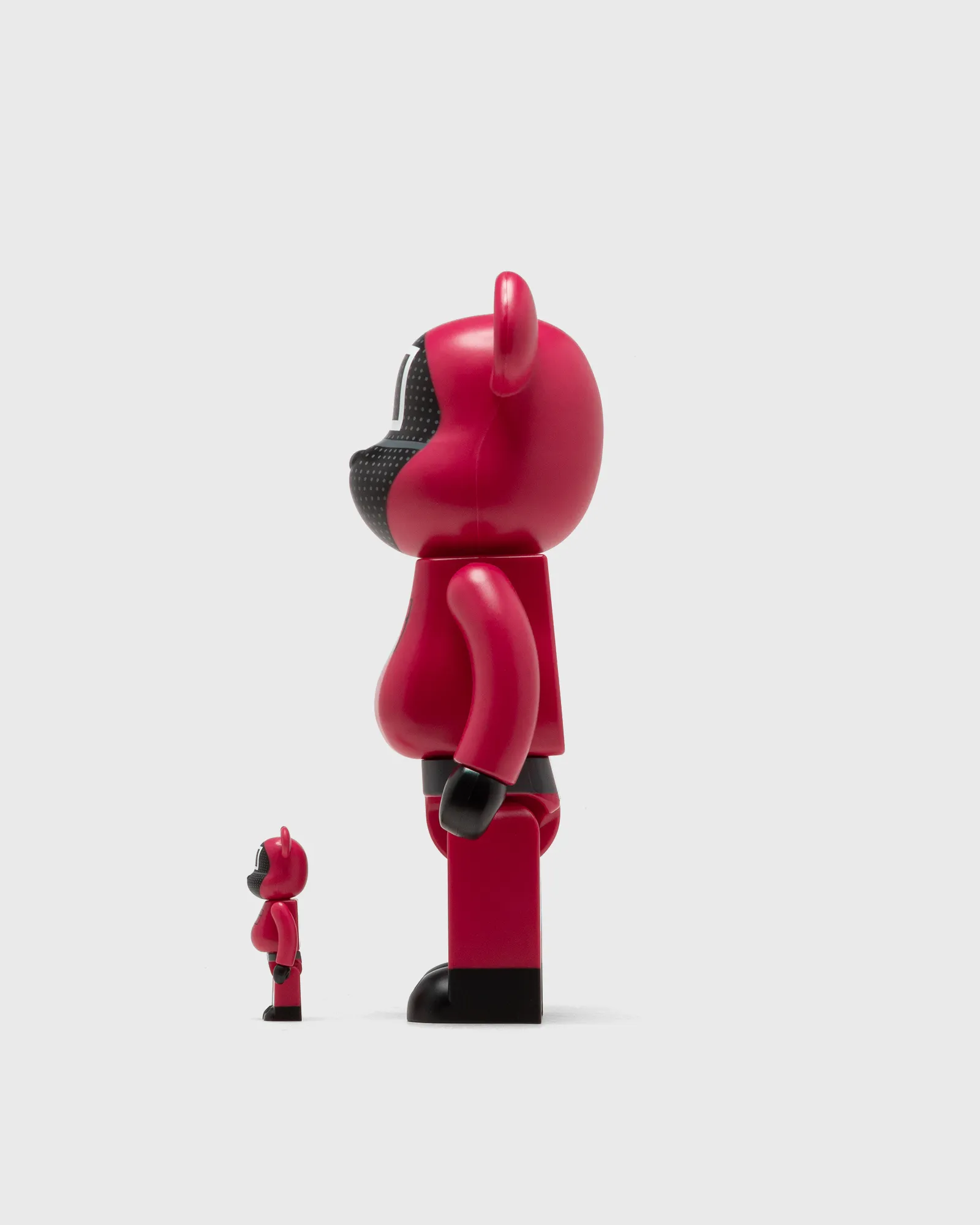 MEDICOM BEARBRICK 400% SQUID GAME MANAGER 2-PACK