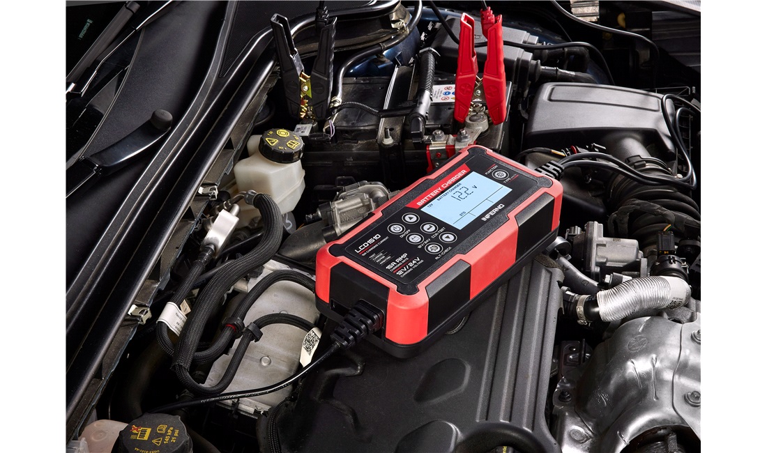 Inferno LCD 12/24V 7.5/15A Batterilader