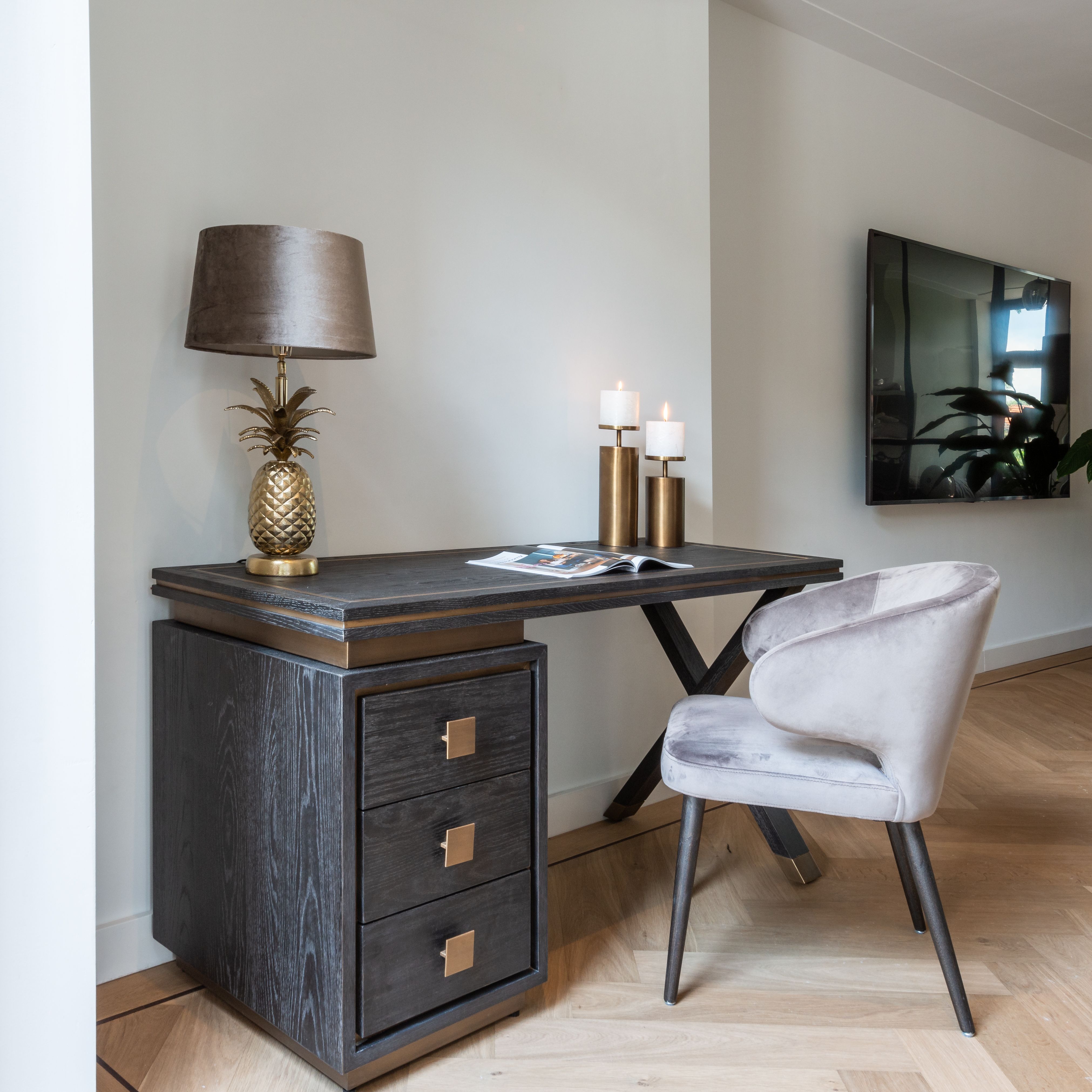Eetkamerstoel 210467 Stone Velvet Indigo B61.5 x D61.5 x H81 cm