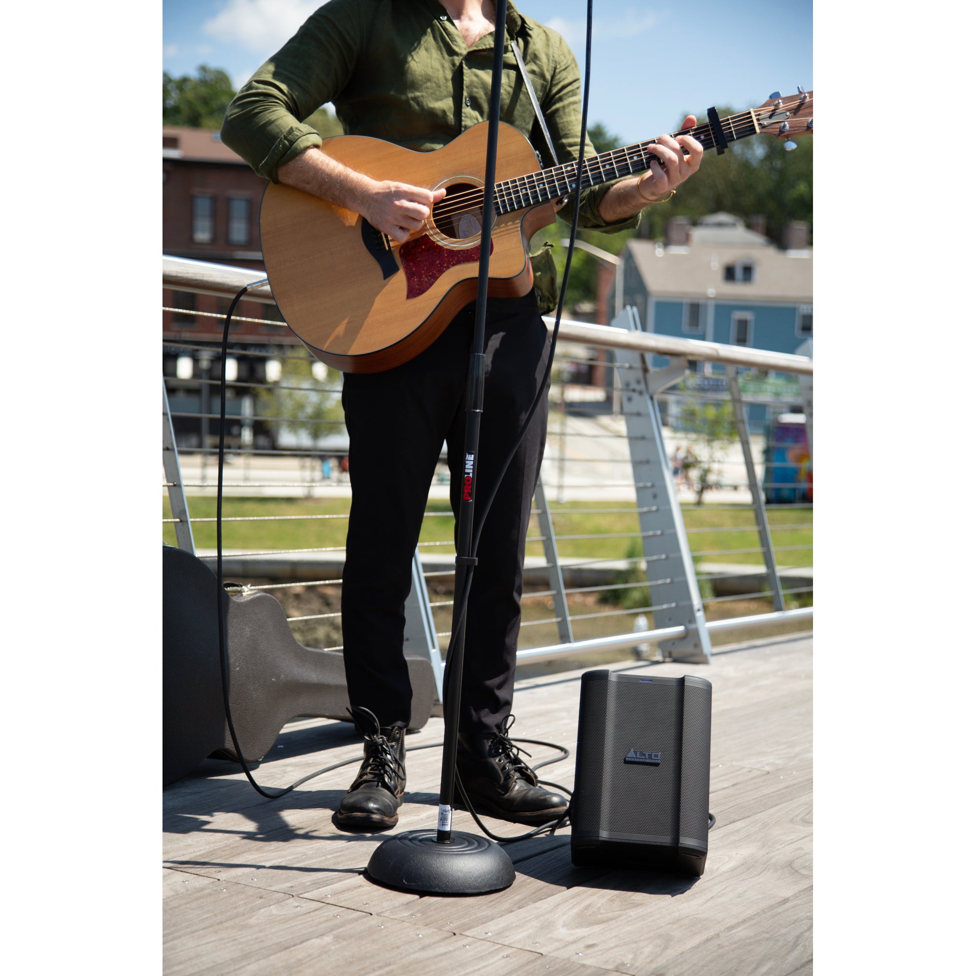 Alto Professional Busker mobiele accu-speaker