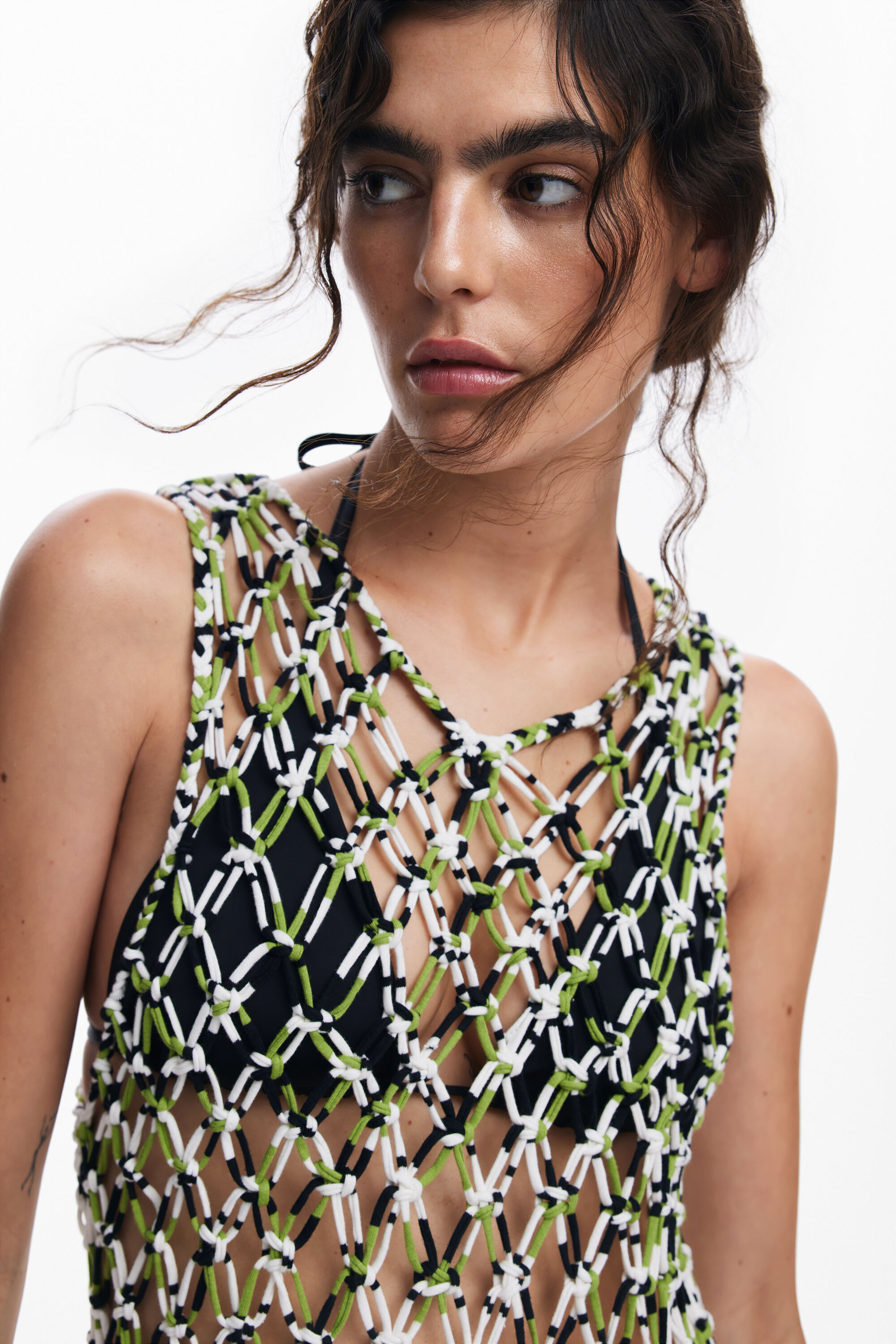 Vestido de malha com efeito rede