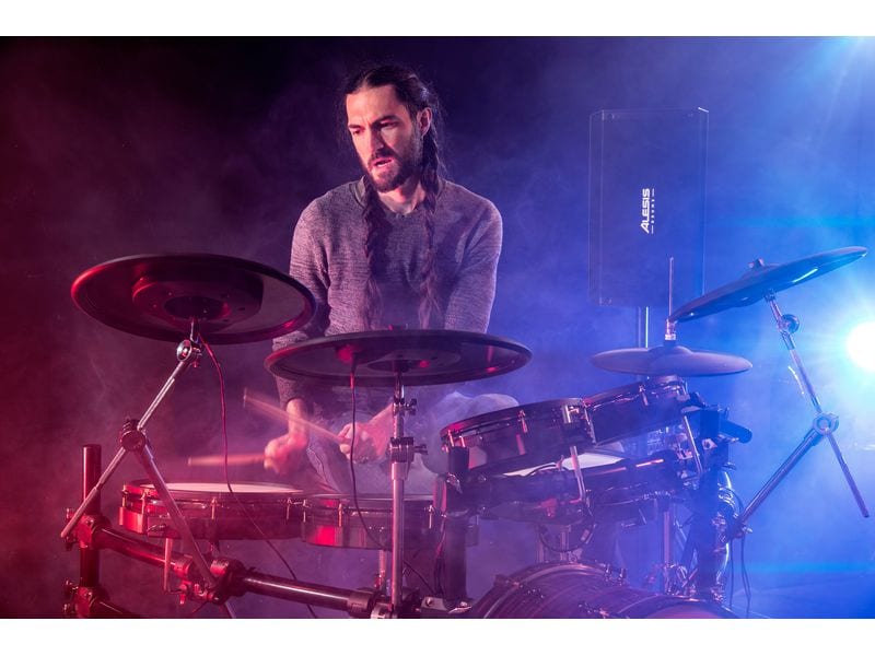 Alesis E-Drum Strata Prime 10-teiliges E-Drum-Set mit Touch-Screen Drum-Modul