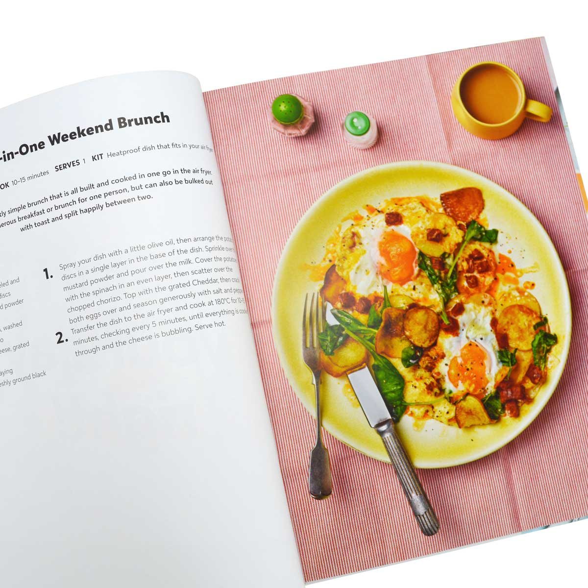 The Ultimate Air Fryer Cookbook (Hardback)