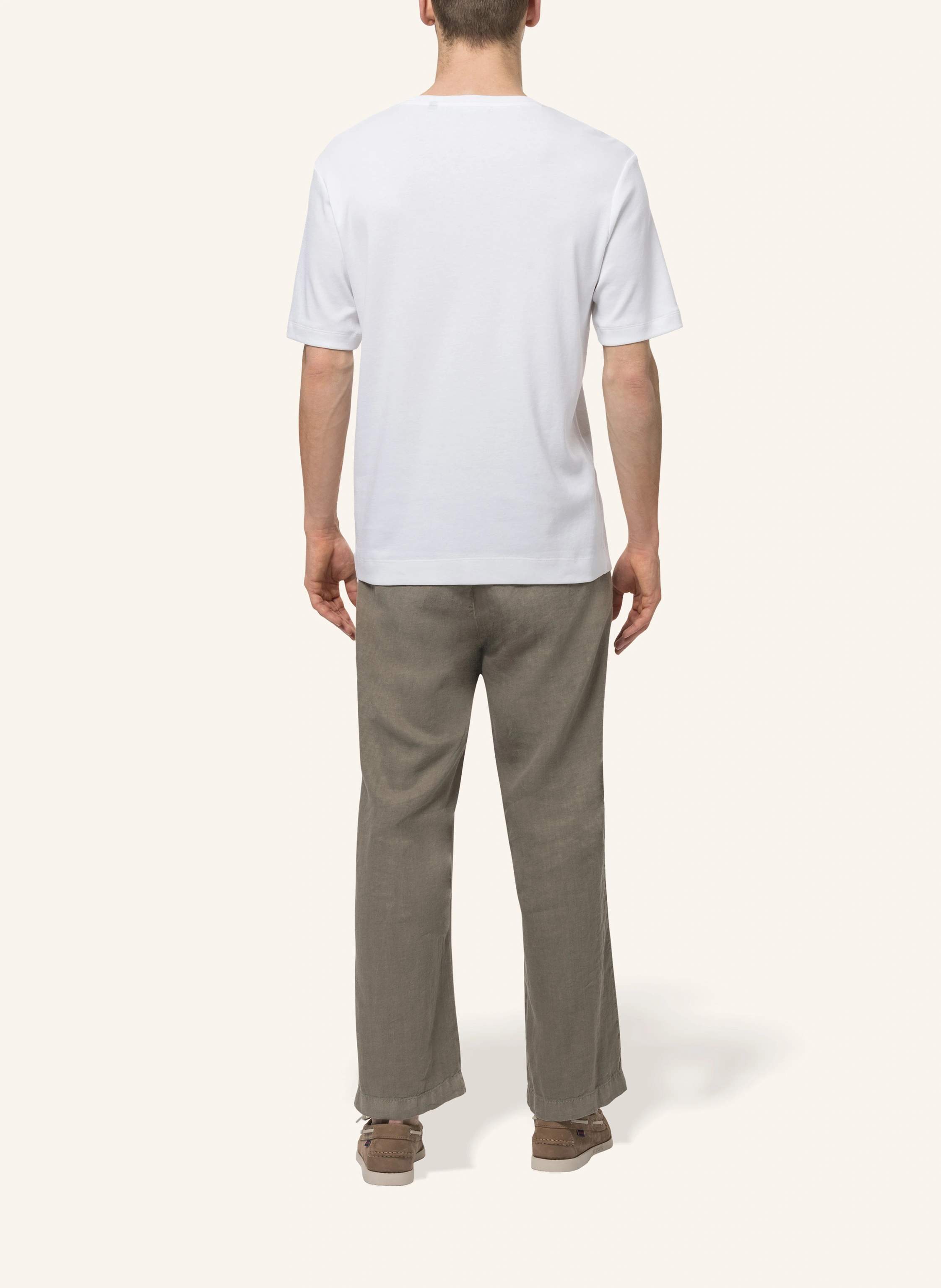 TRUSTED HANDWORK Round Neck 1/2-Sleeve T-Shirt