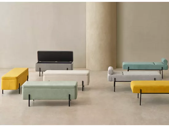 Banc moderne avec coffre de rangement tissu et pieds en métal noir Navika-Couleur Vert amande