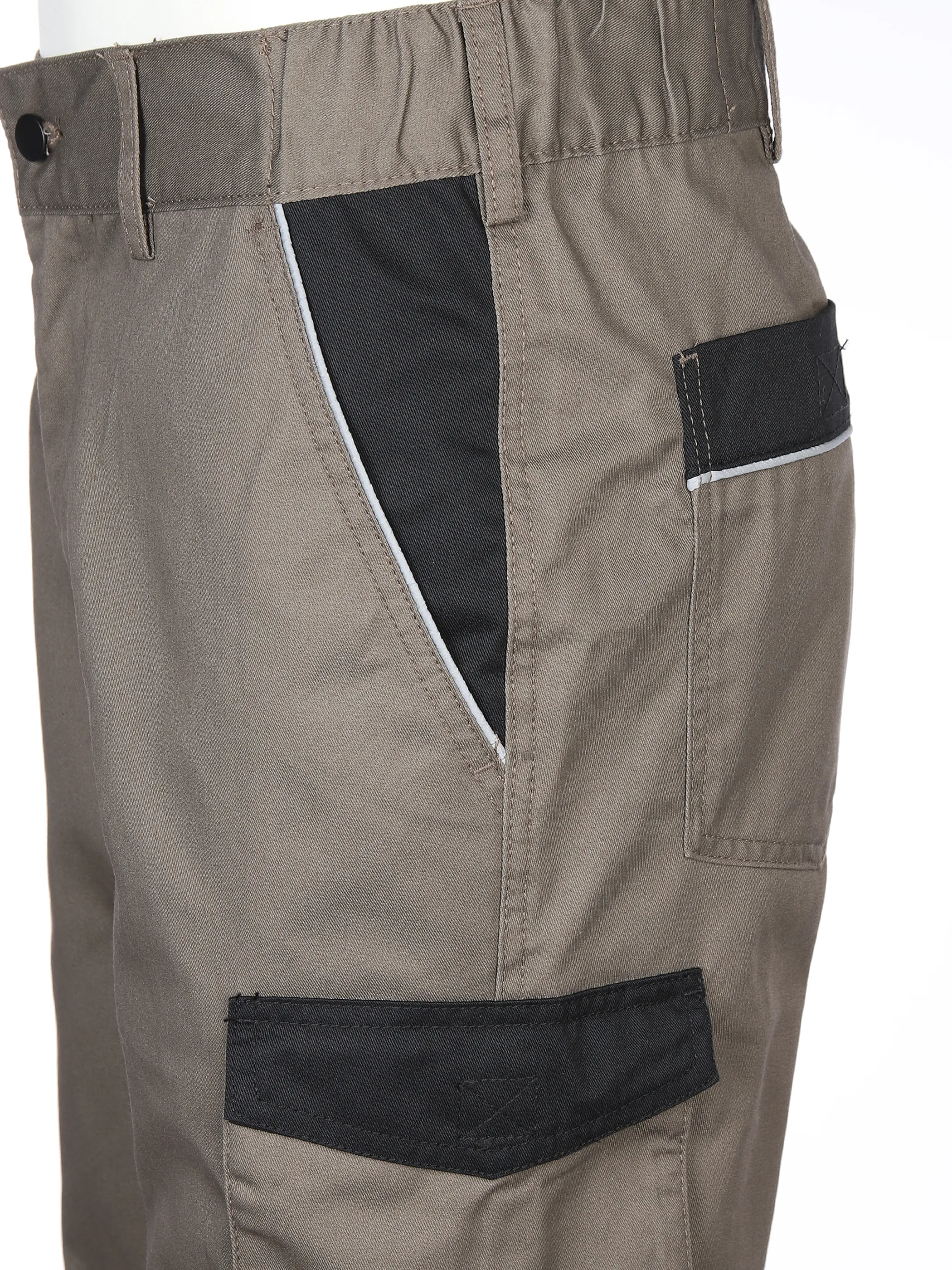 Herren Arbeitshose mit vielen Details