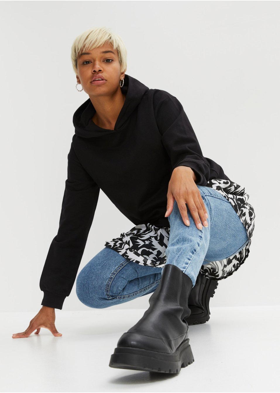 Sweat-shirt avec empiècement jupe
