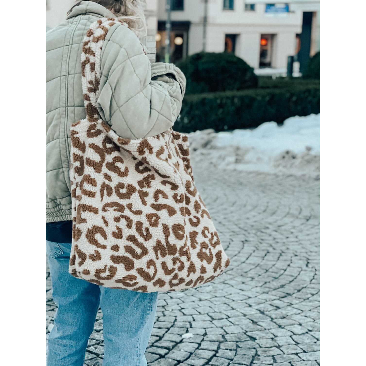 Studio Noos | Teddy leopard ecru mom-bag