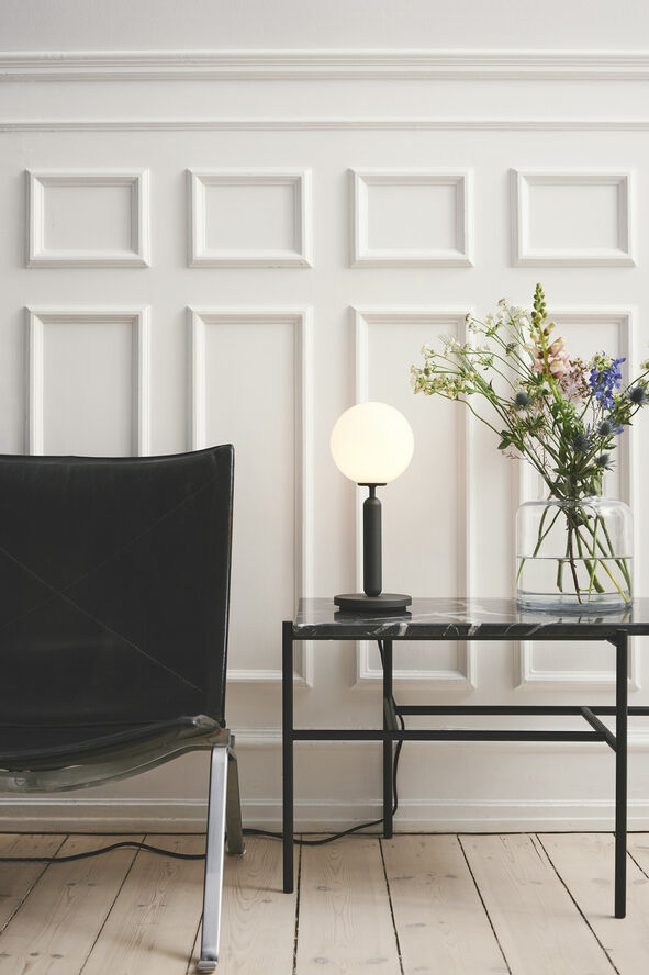 Nuura Miira Table, rock grey / opal Rock grey / opal