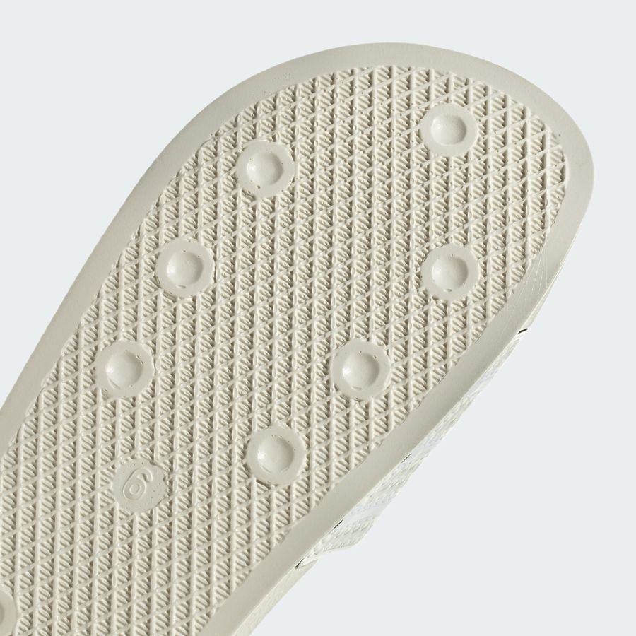 adidas Originals Claquettes adilette - Blanc Femme
