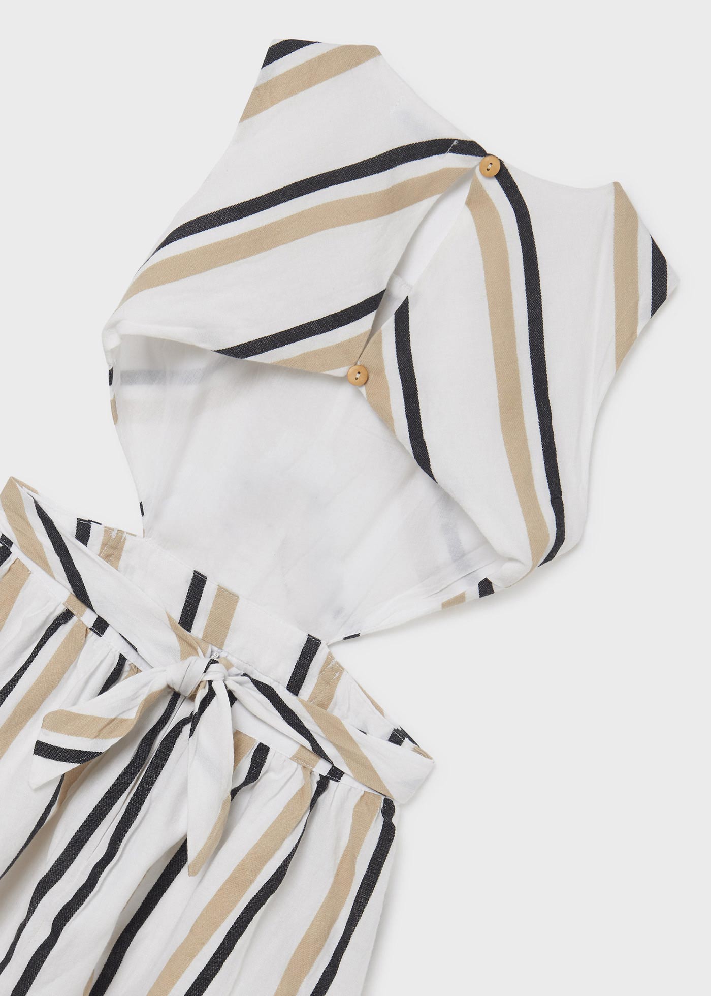 Vestido listrado com detalhe vazado para meninas