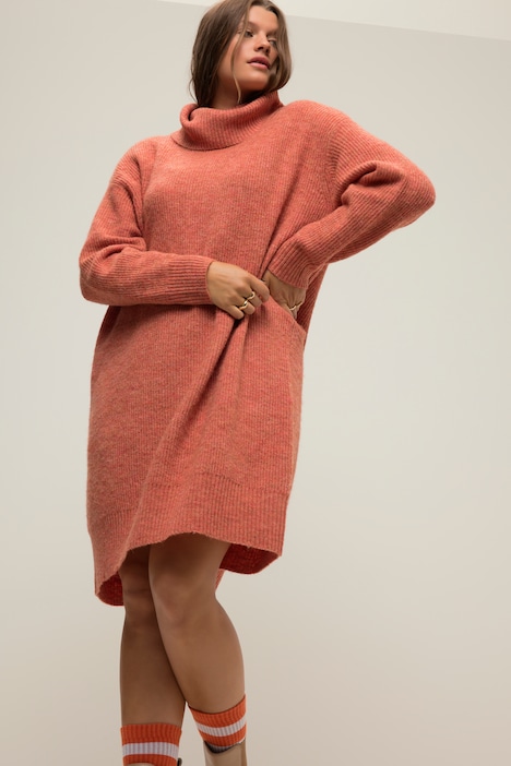 Strick-Minikleid, oversized, Rollkragen, Langarm