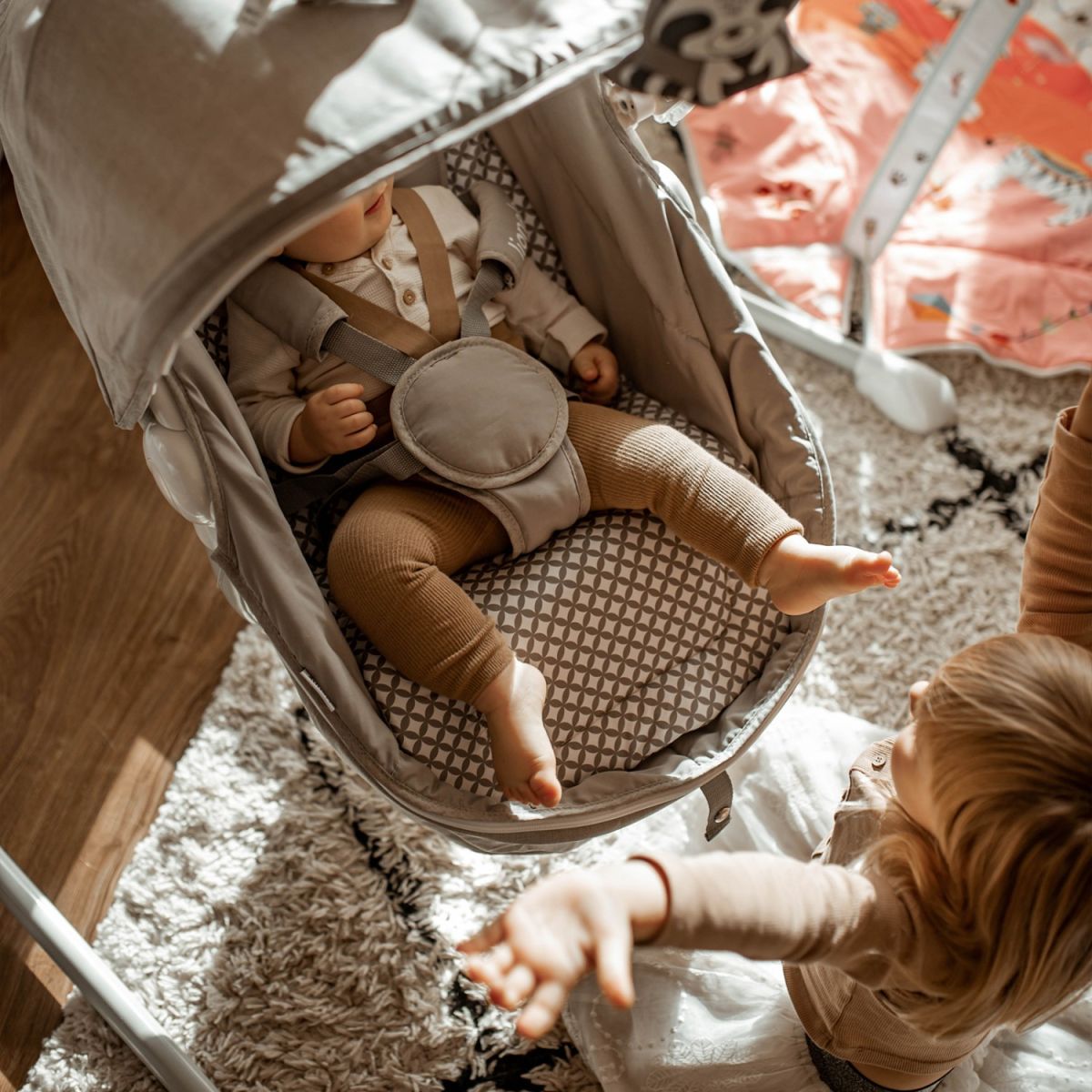 Transat pour bébé avec fonction de bercement