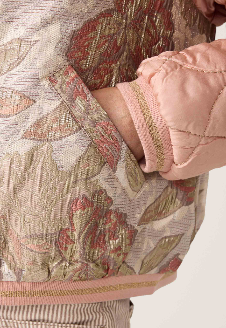 Summum Rose Jacquard Jack