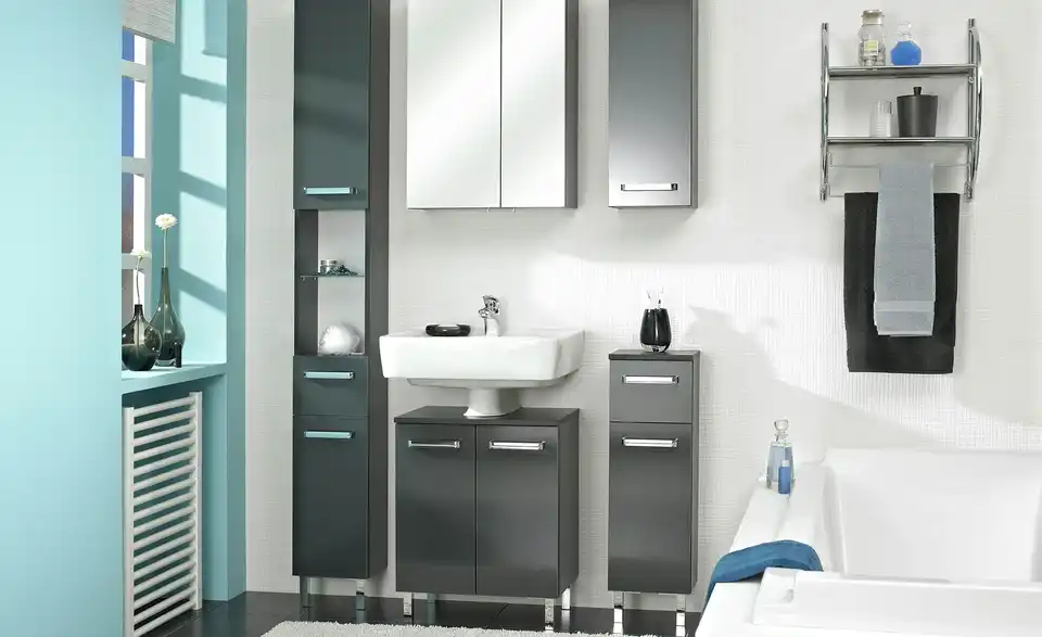 Bad-Hochschrank Murau