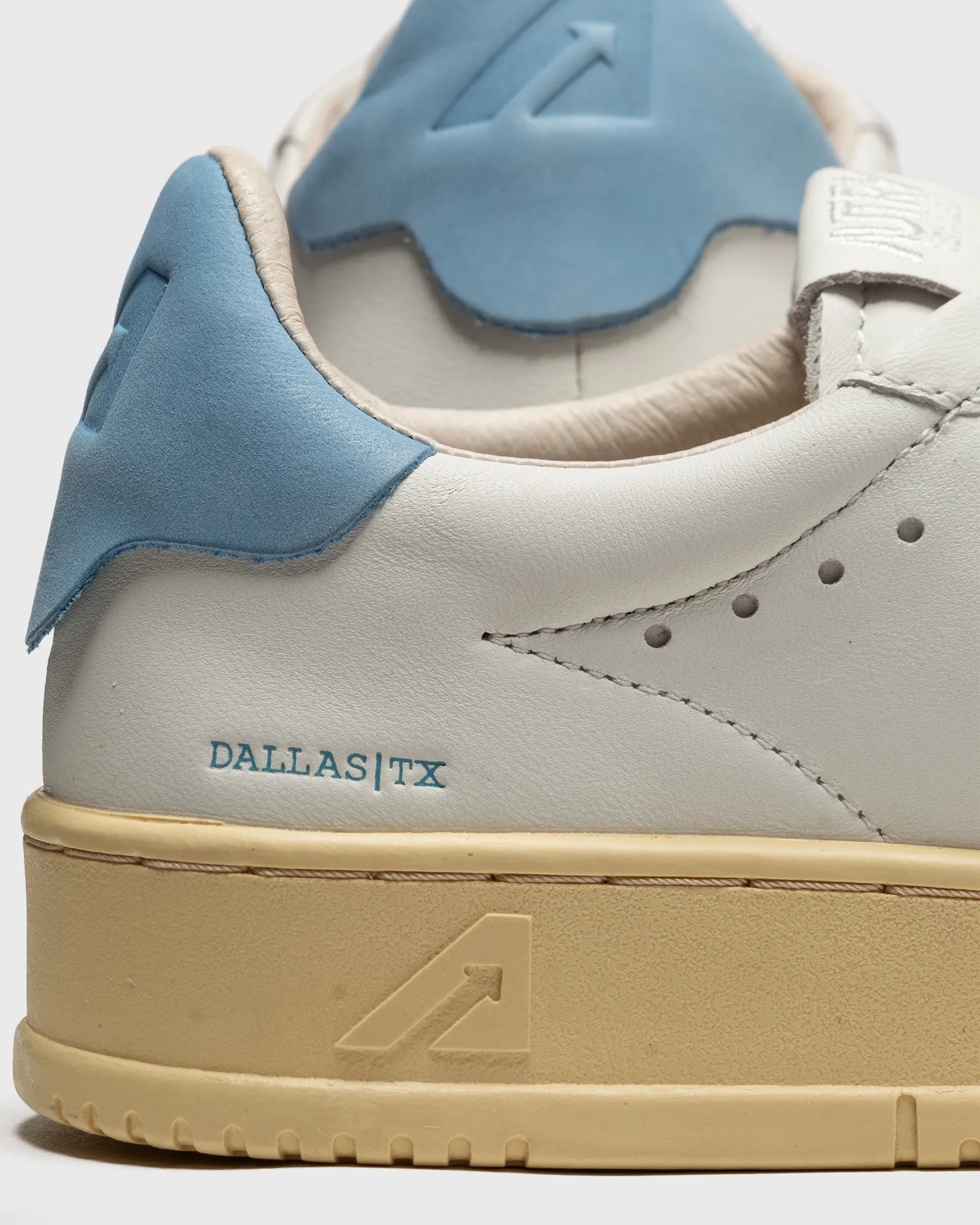 Autry Action Shoes DALLAS LOW