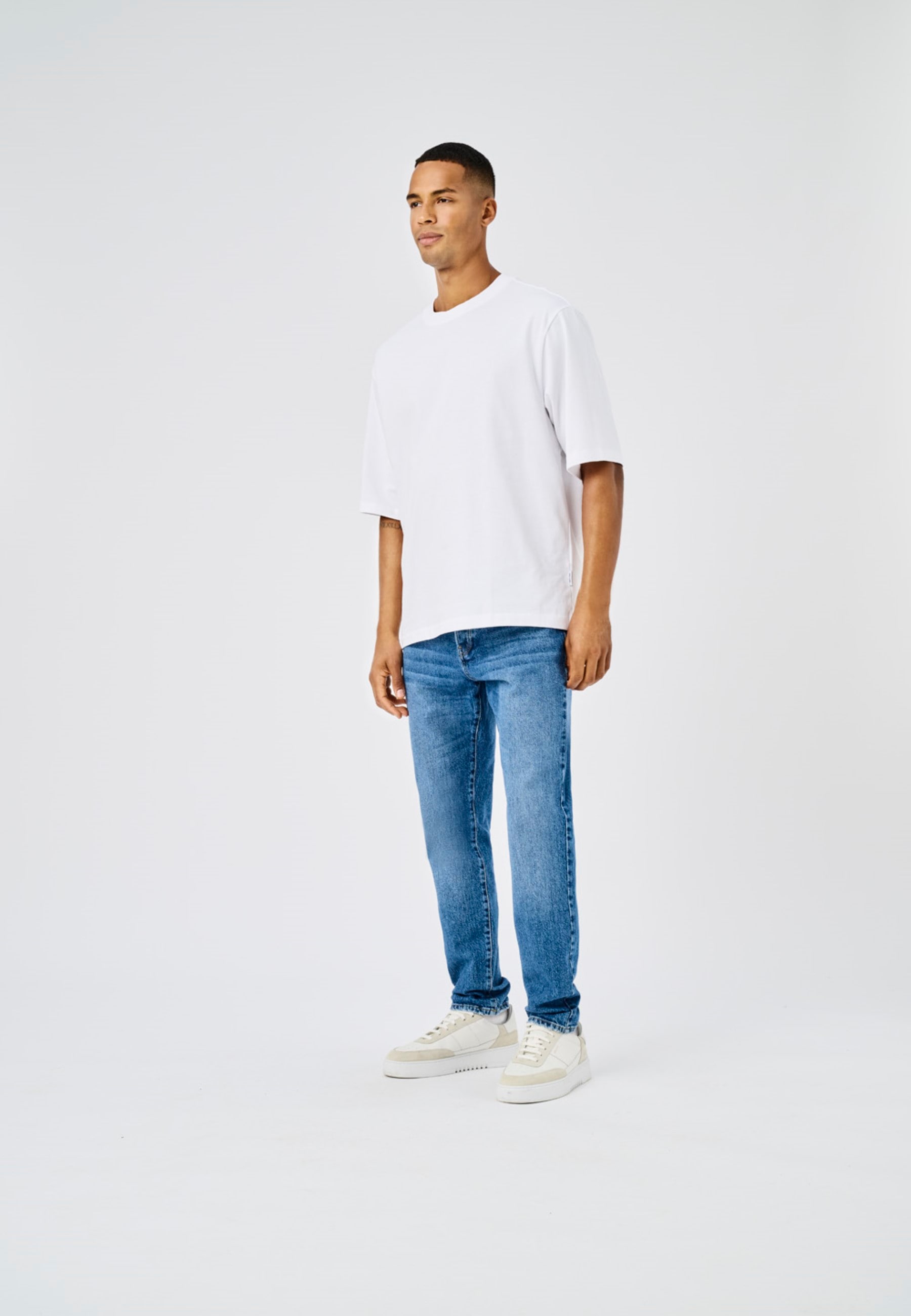 ONLY & SONS Tapered-fit-Jeans »ONSYOKE TAPERED MB 9360 DOT DNM NOOS«