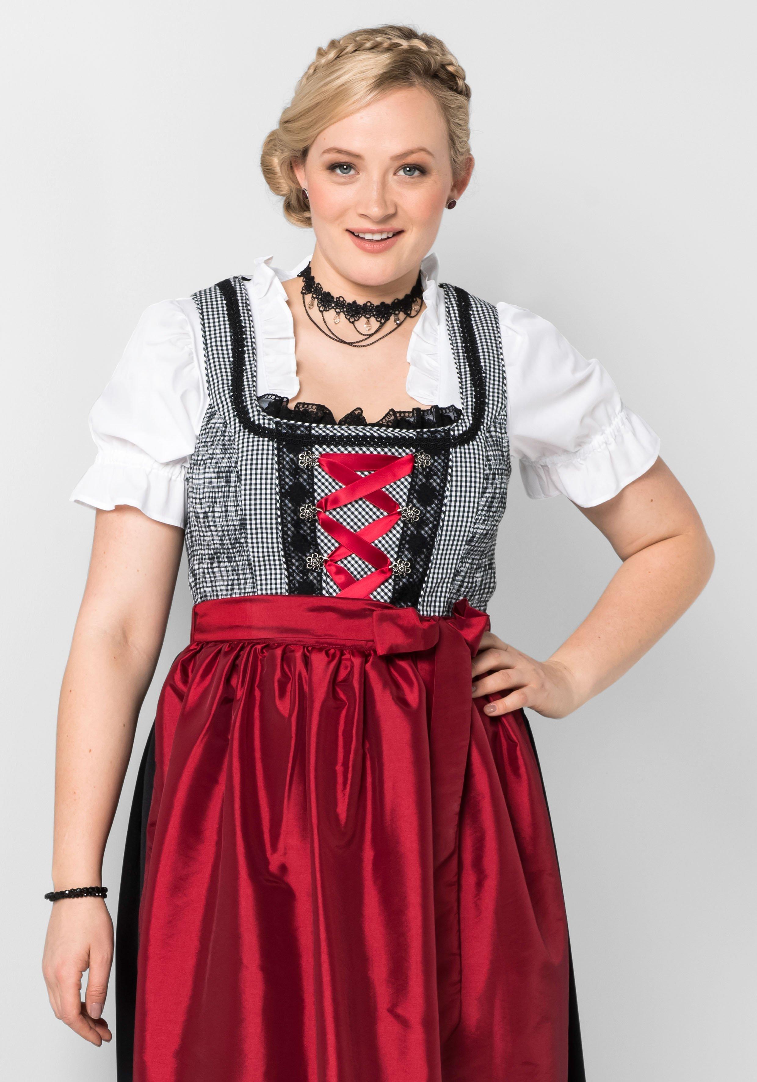 Dirndlbluse im Materialmix