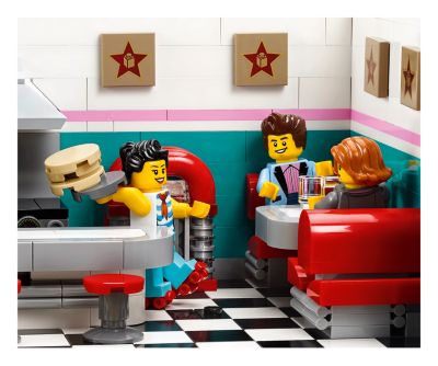 LEGO Diner in de stad (10260)