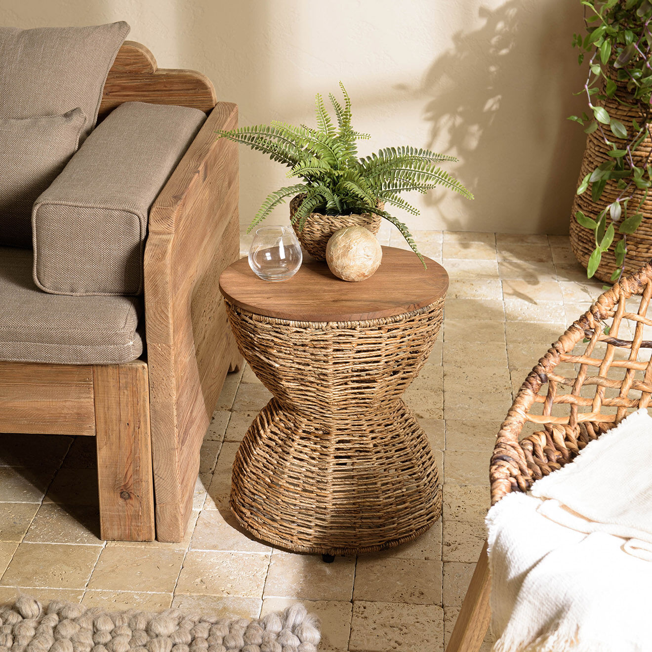 Macabane Tabouret beige assise amovible en bois de teck recyclé Sixtine bois - 41x41x46 cm