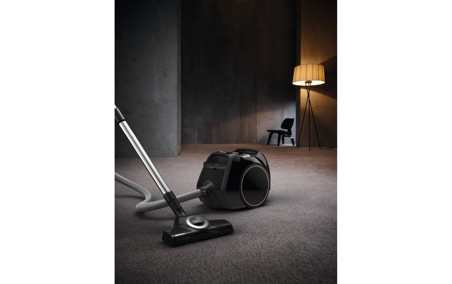 Bodenstaubsauger Boost CX1 Cat & Dog PowerLine Schwarz<br>Bodenstaubsauger ohne Beutel mit Turbobürste