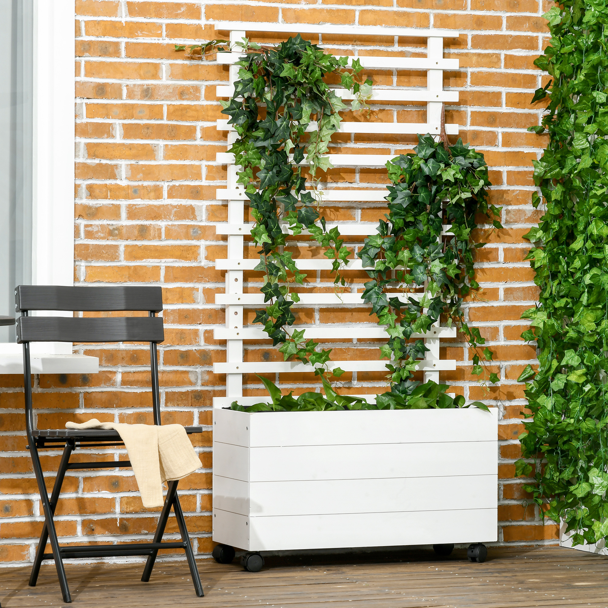 Jardineira de madeira maciça Outsunny com 4 rodas, suporte para plantas trepadeiras e tecido geotêxtil para o cultivo de plantas e flores, 76x30x155 cm, branca.