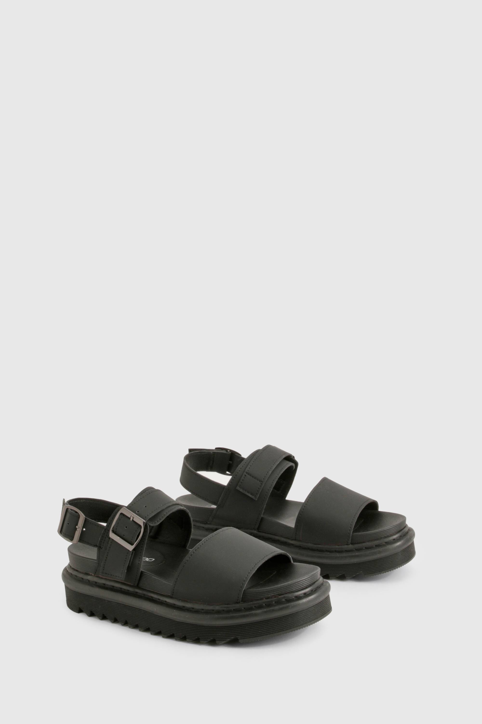 boohoo Sandales compens à plateforme chunky avec détails de boucle