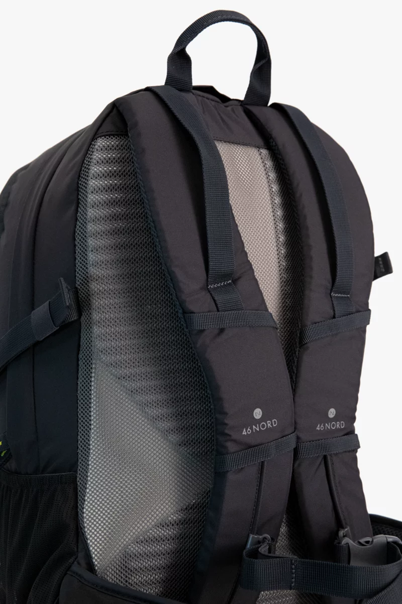46 NORD Denali 30 L Wanderrucksack