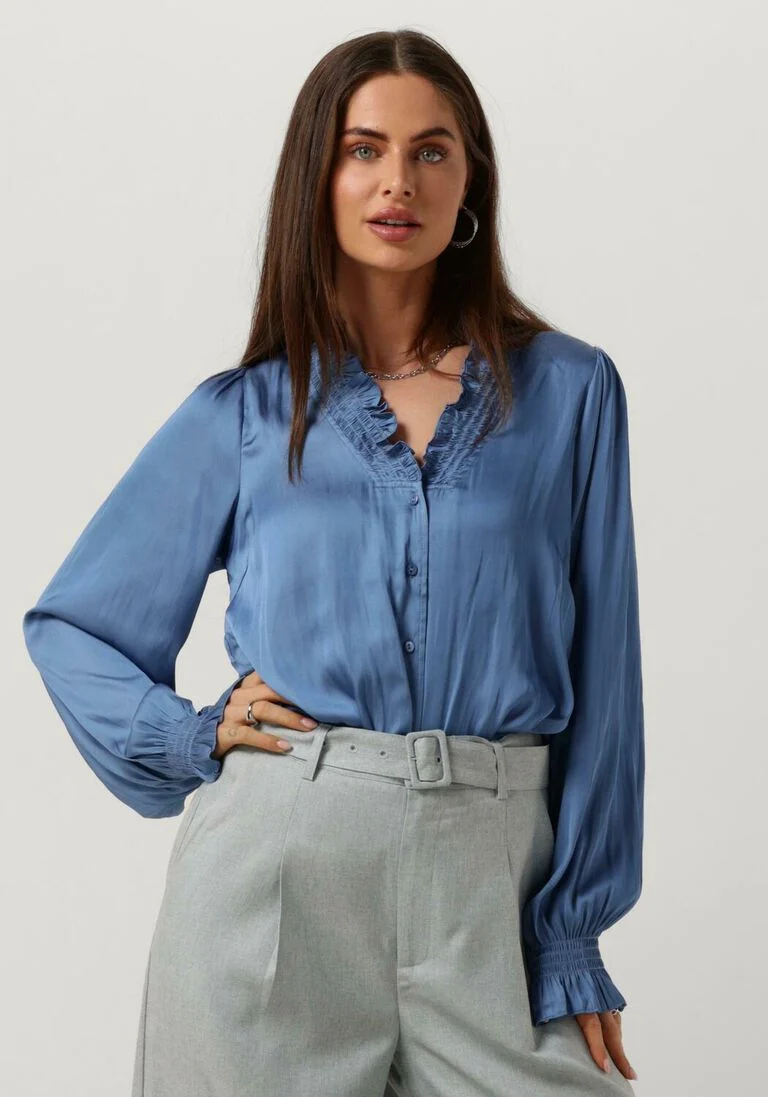 NEO NOIR blauwe neo noir blouse brielle satin blouse