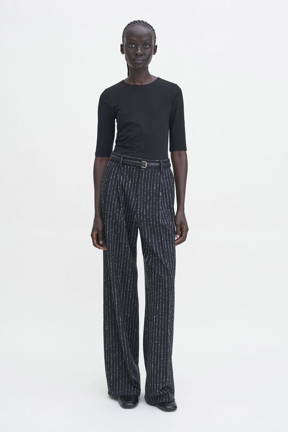 Filippa K Cotton Stretch Elbow Sleeve Black