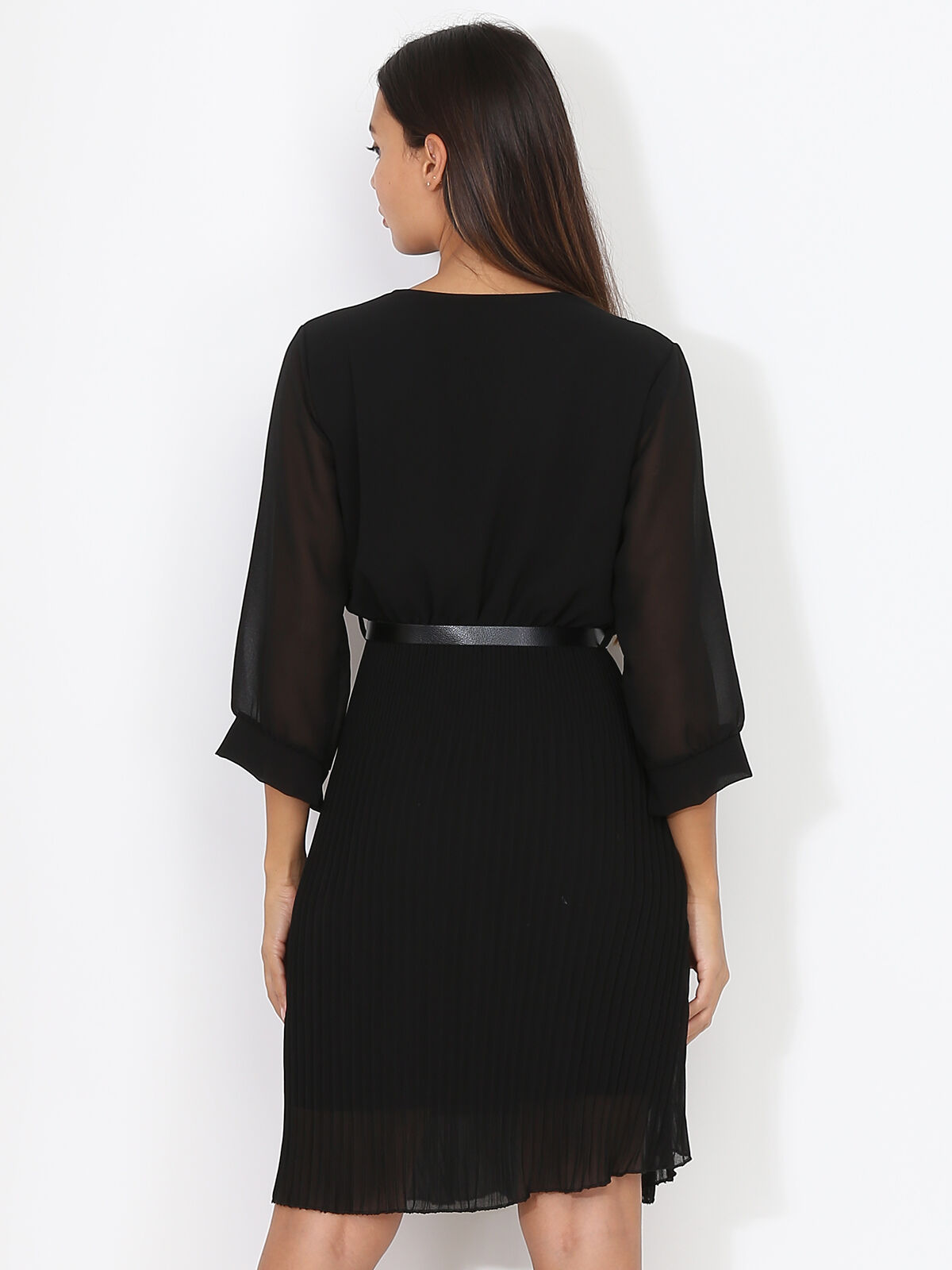 Robe cache-coeur plissée ceinturée- Noir