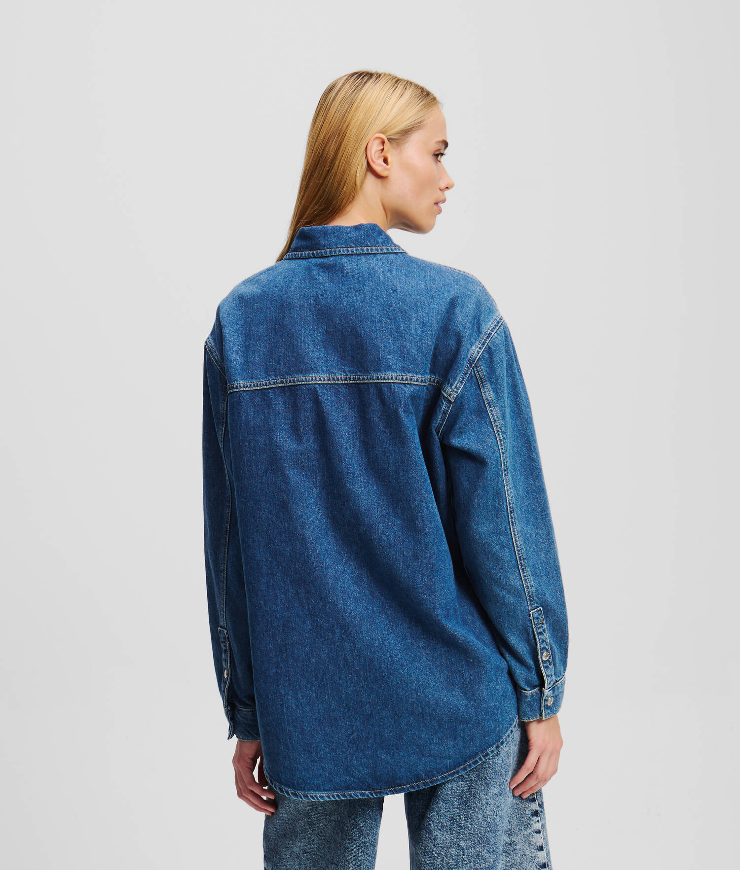 CHEMISE EN DENIM AVEC FERMETURE ZIPPÉE SUR LE DEVANT - Bleu moyen