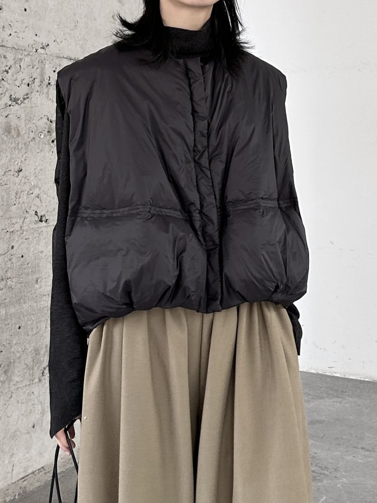 SIMPLE BLACK - Effen gewatteerd vest met ronde hals en rits