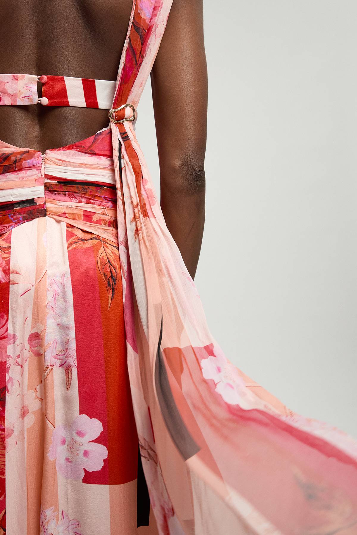KarenMillen Robe Midi Tissée En Georgette De Viscose À Imprimé Floral Sans Manches