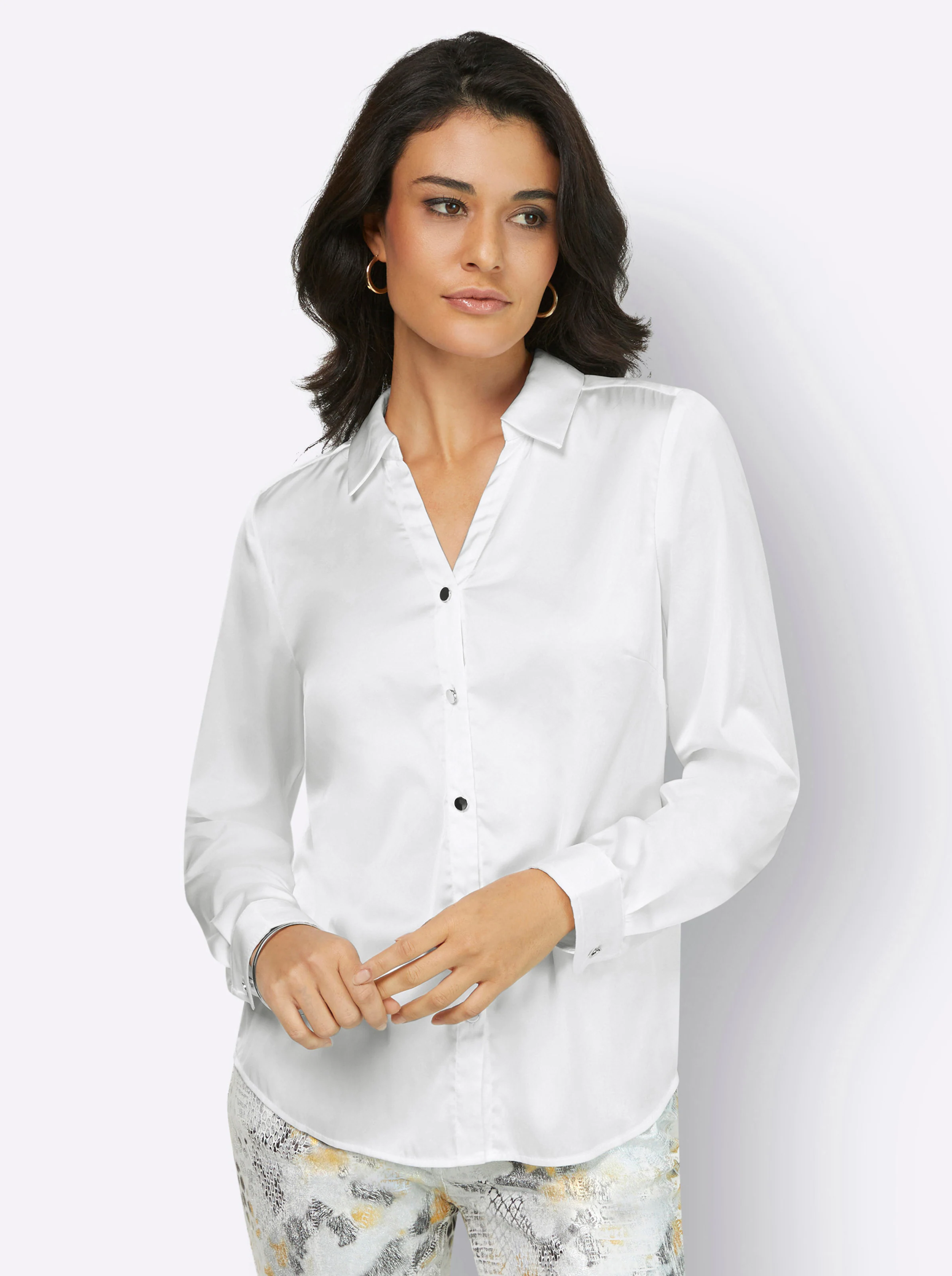 Satinbluse in ecru