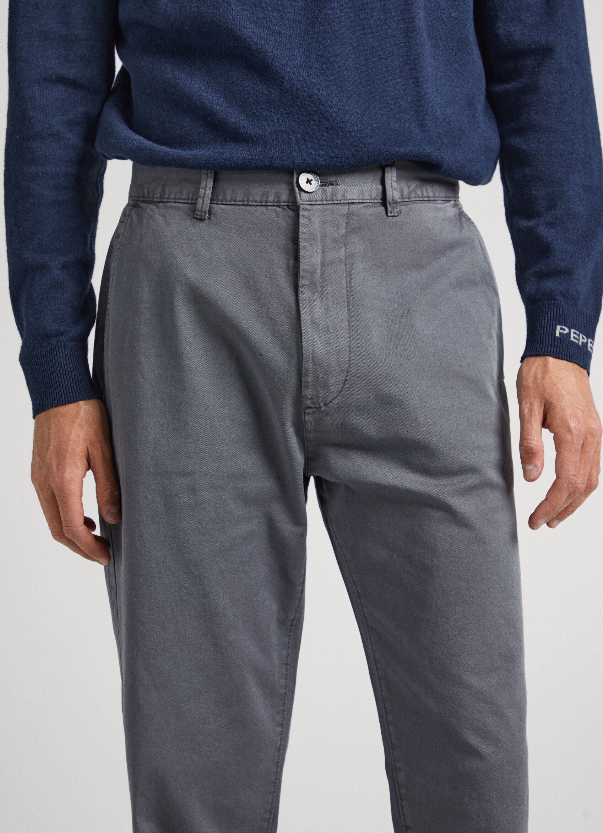 Calça chino NILS de corte folgado - cinza trovão