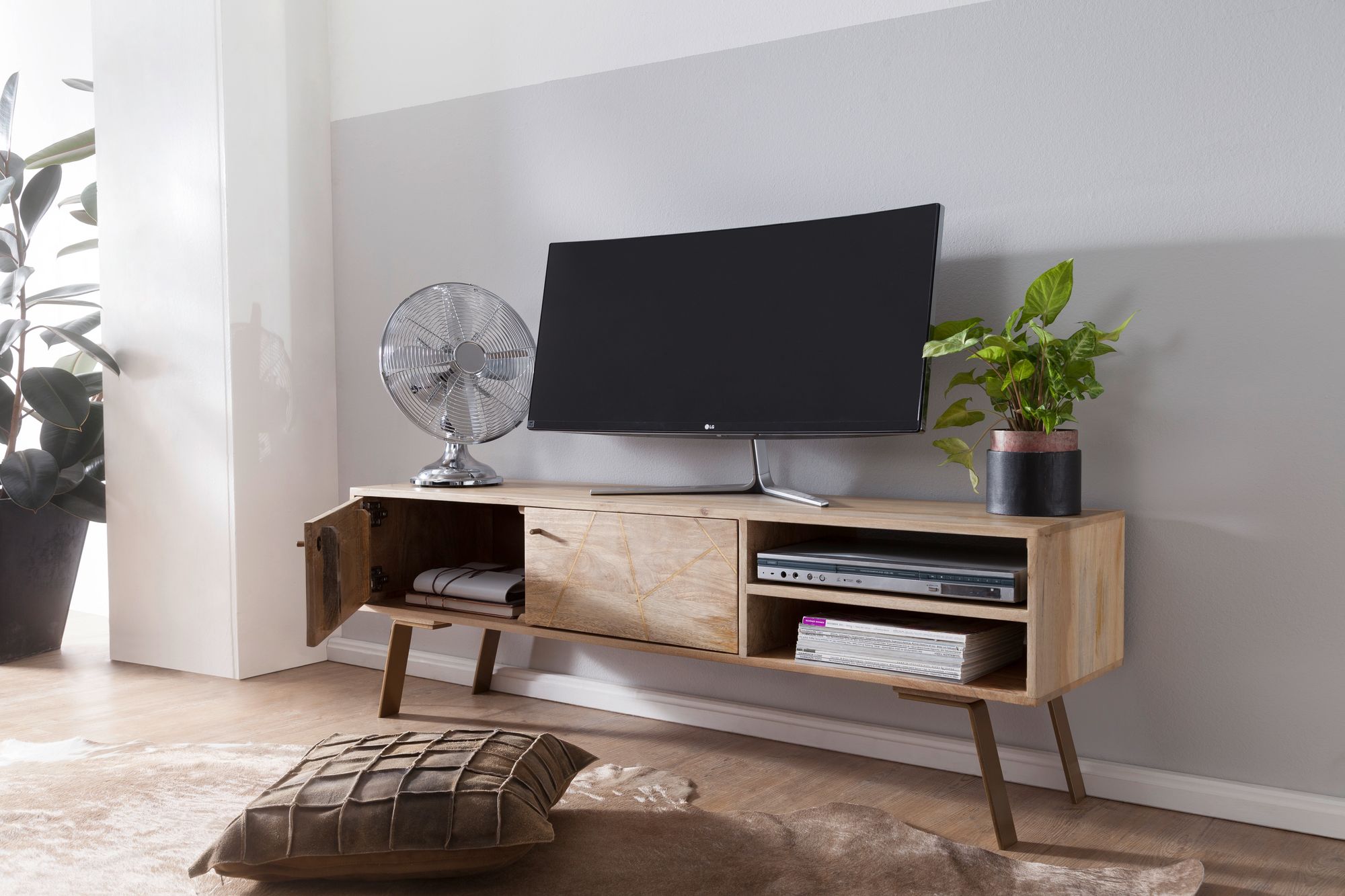 FineBuy TV Lowboard SIKAR Massivholz Fernsehkommode Landhaus Fernsehschrank groß