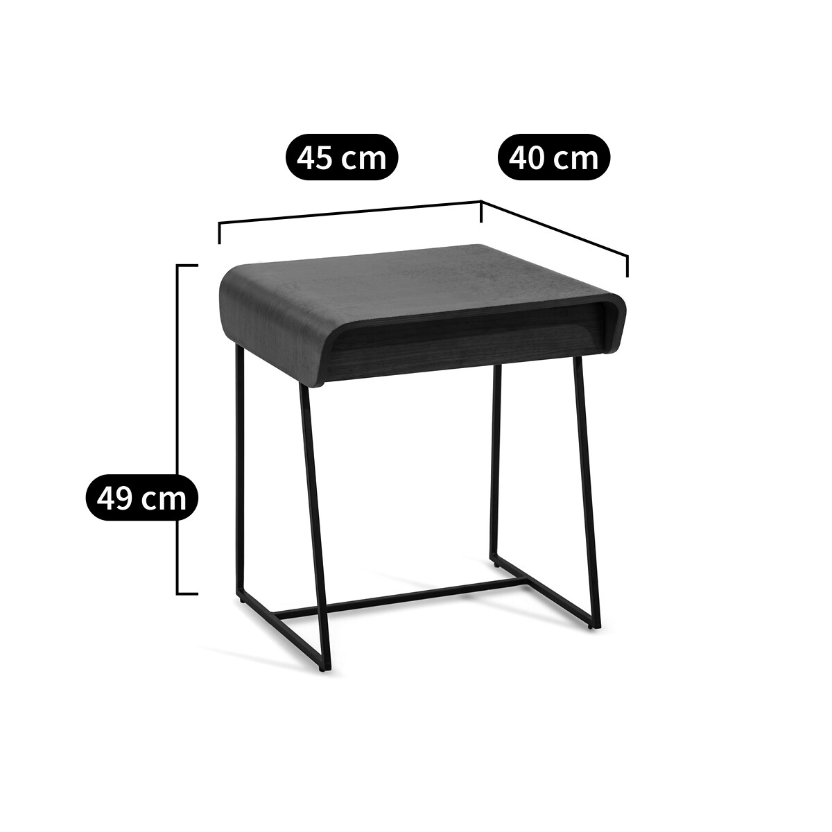 AM.PM<br>Mesa de cabeceira em folheado de nogueira, design Bardi E. Gallina