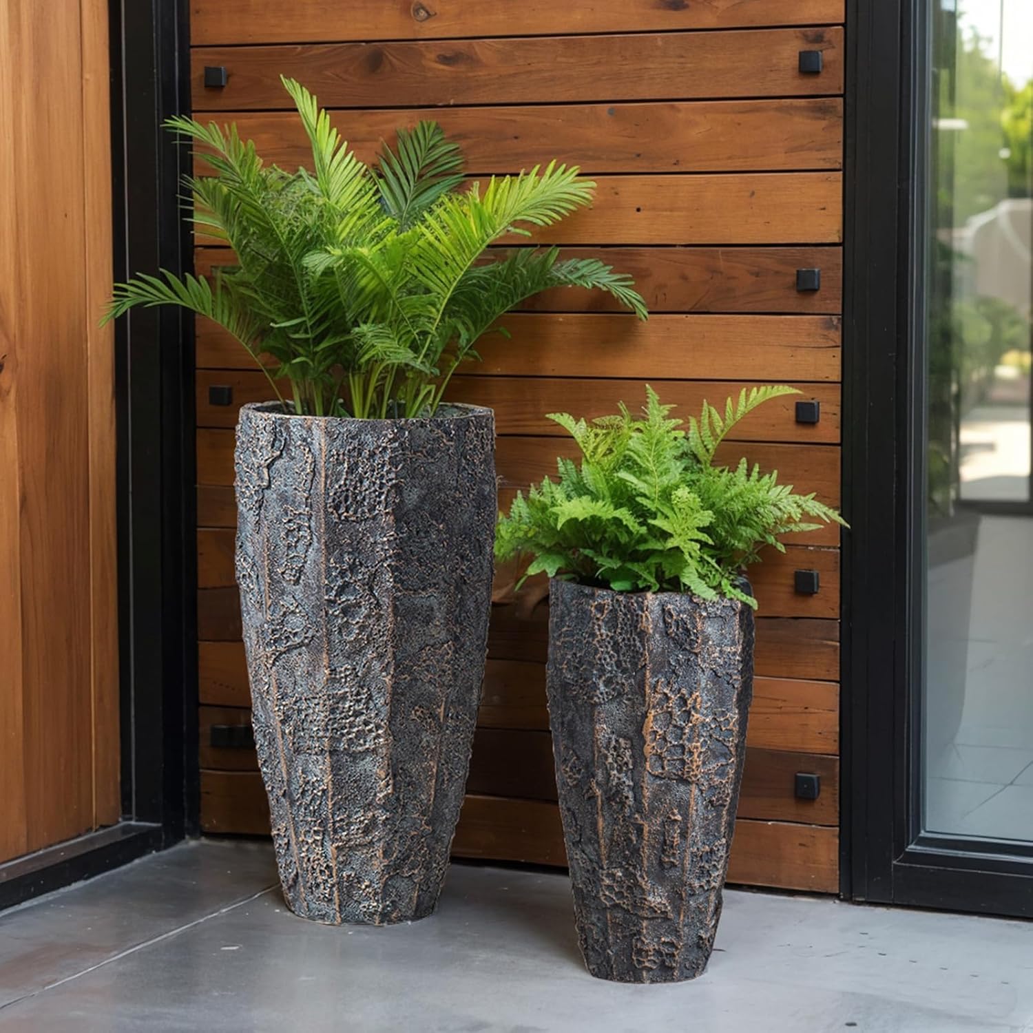 Yundu 43,2 & 55,9 cm hoch Beton Pflanztöpfe 2er Set Blumentöpfe mit Drainageloch Hohe Pflanzgefäße für Zimmerpflanzen Große Pflanzgefäße für Outdoor-Pflanzen wie Garten, Terrasse und Veranda-Dekor