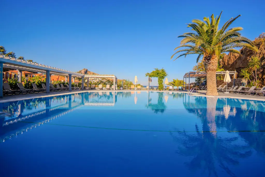 Fly & Go Alma Beach Logies en ontbijt - Hotel