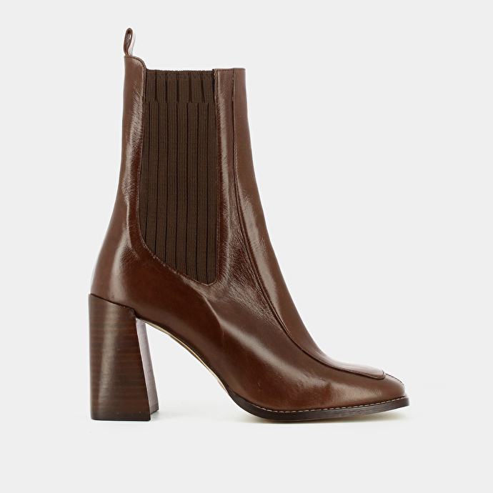 Bottines à talons hauts  en cuir marron