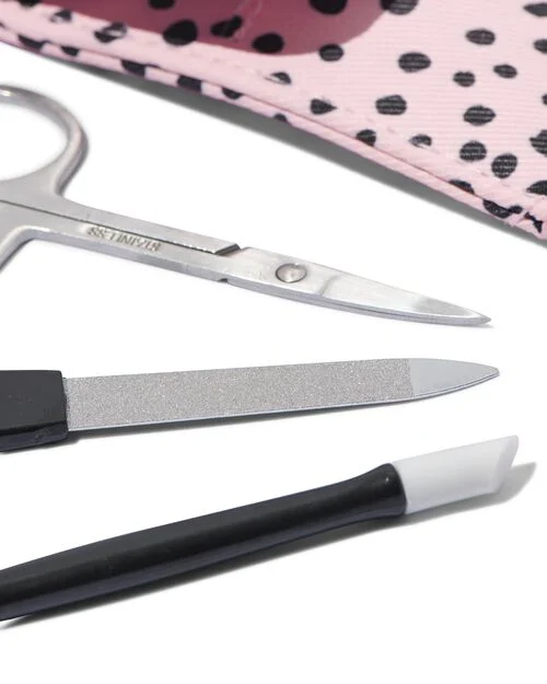 set de manucure 3 pièces dans une trousse