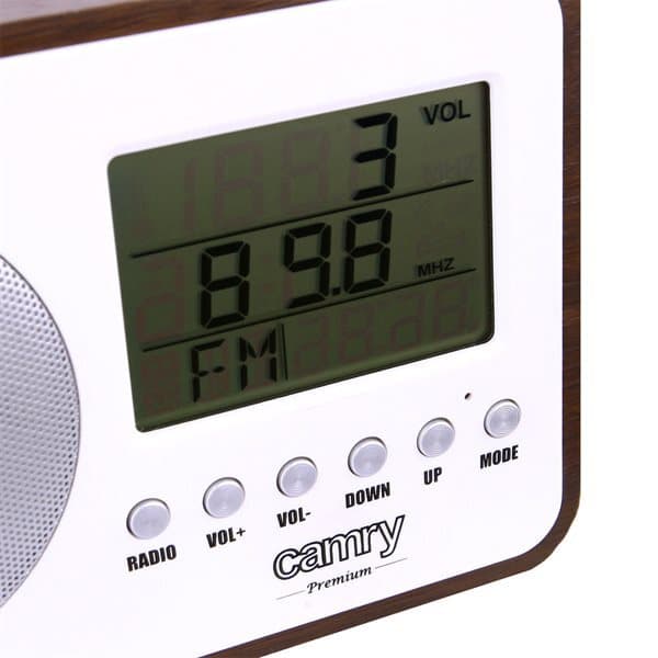 FM-radio 1153 fra Camry