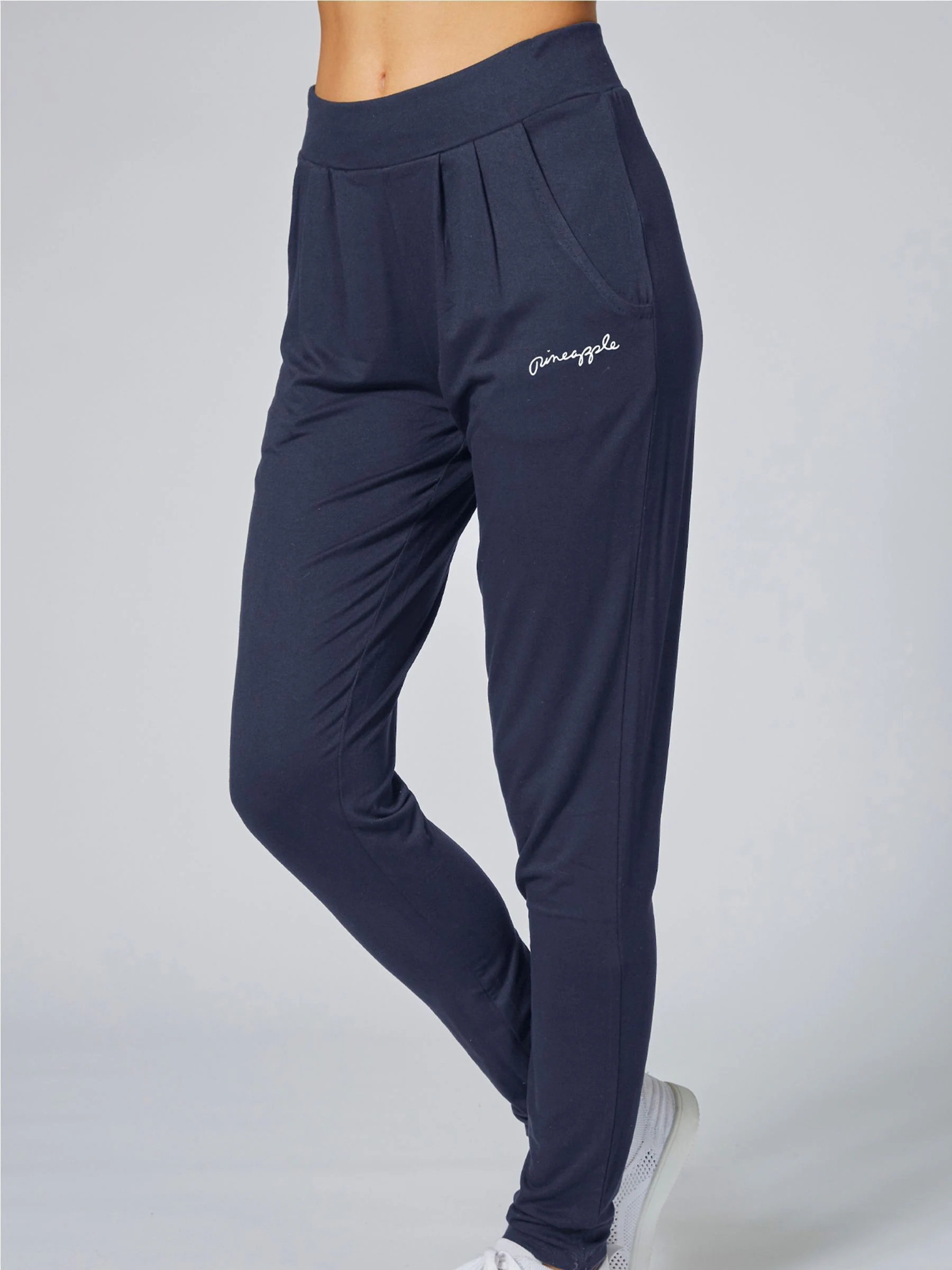 Antraciet - Pineapple viscose jersey joggingbroek met relaxte pasvorm