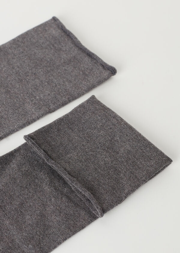 Meias de cano médio com cashmere